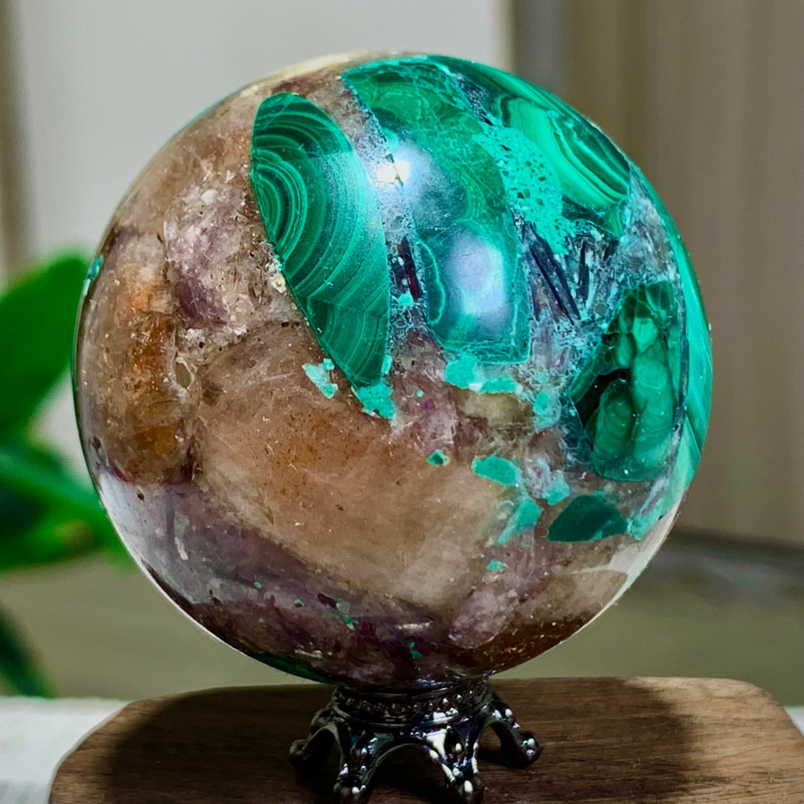 125G Newly discovered rare malachite purple mica symbiotic sphere restoration