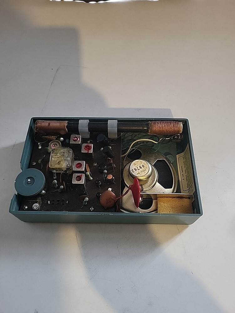 Solid state 9 Two wave radio see description