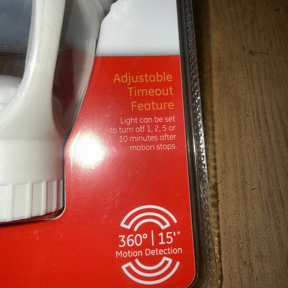 GE Automatic Motion Sensing Light Control Adapter 360 Degree 15 Foot Range Ied