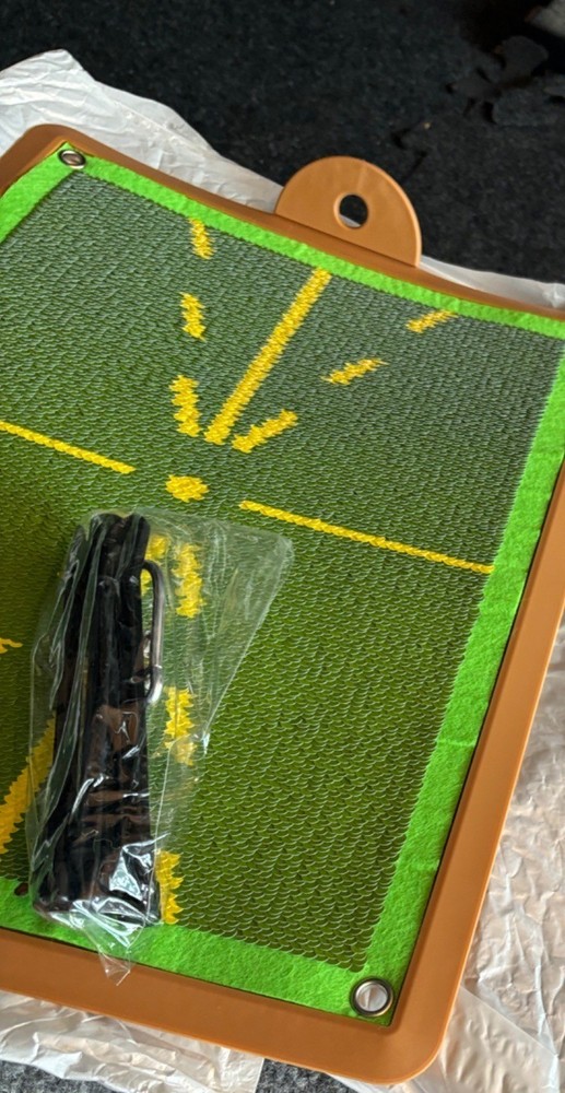 Golf Putting Practice Mat With Alignment Guides