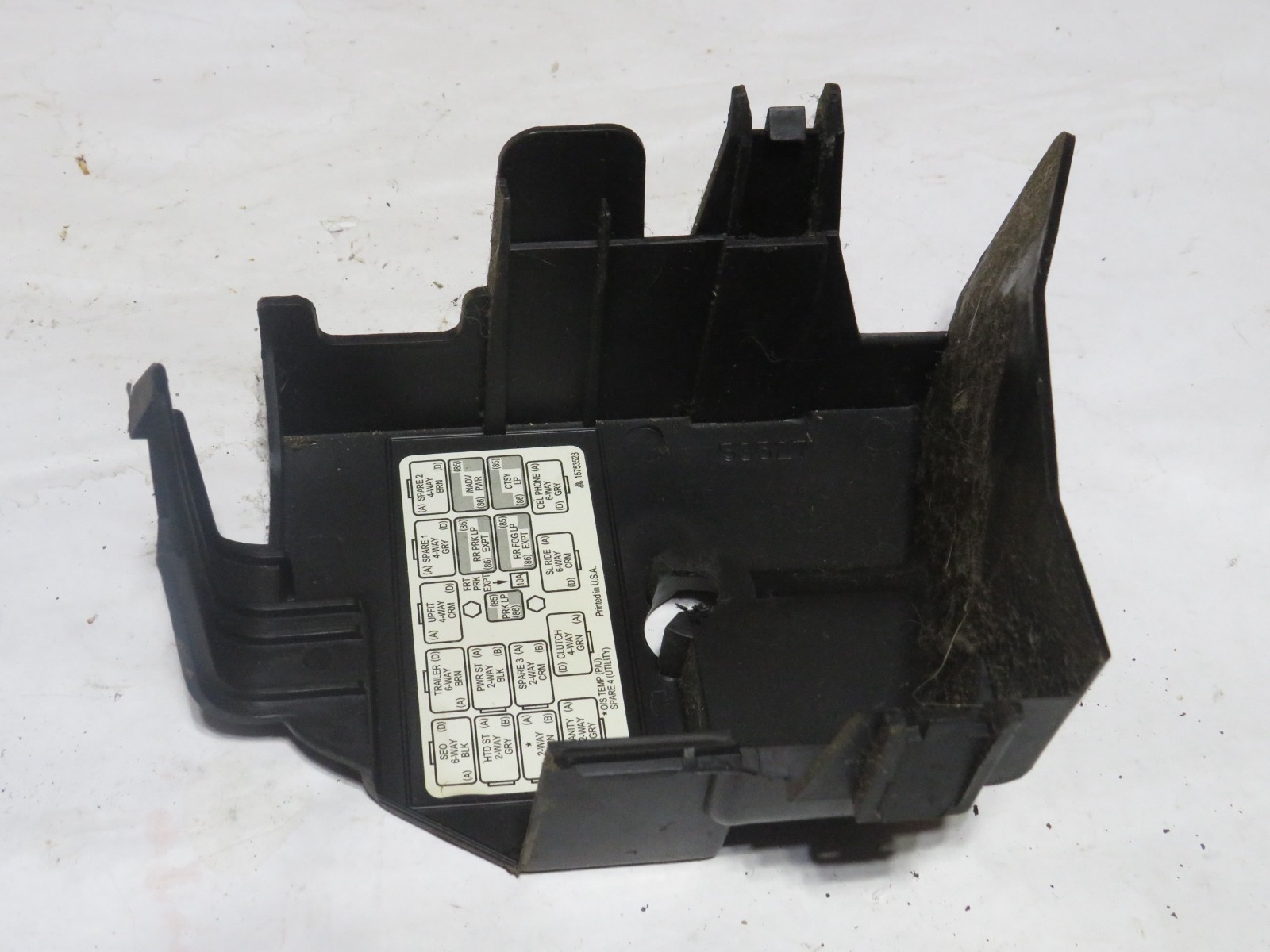 2001 GMC SIERRA CHEVY SILVERADO FUSE BOX COVER