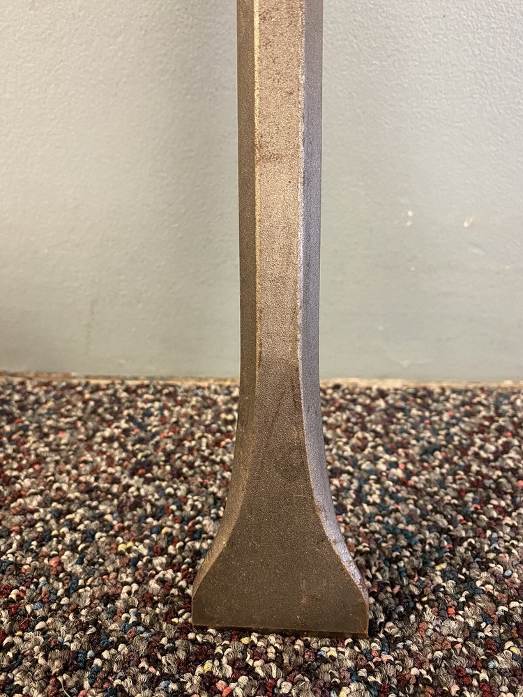 MILWAUKEE 2" Scaling Chisel (48-62-2050)