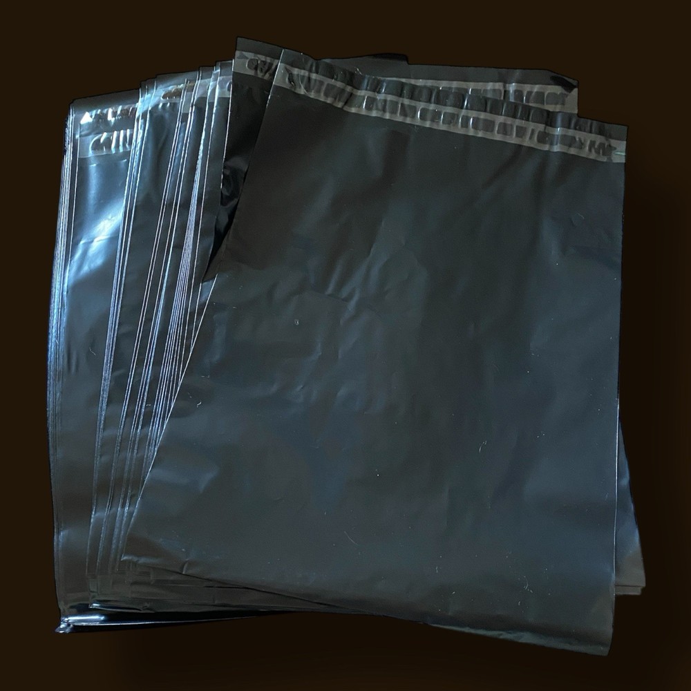 10x13 poly mailers. Black. 100 Count