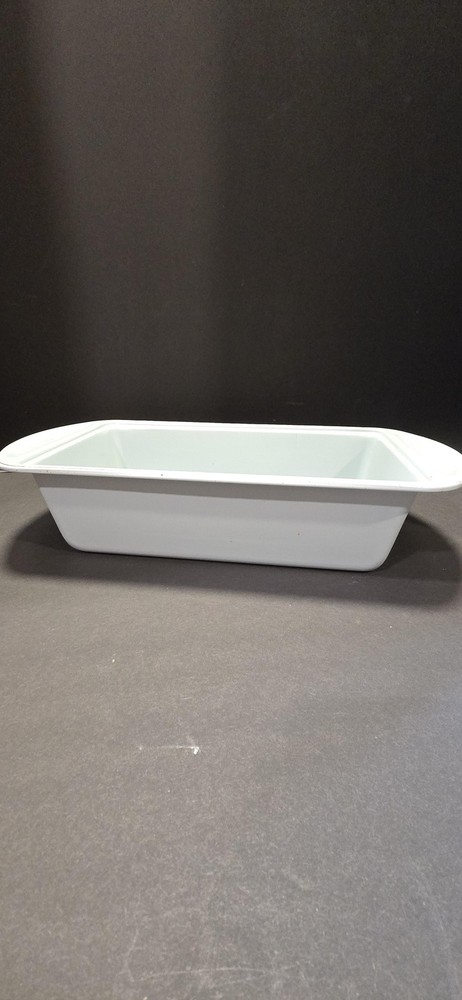 Wilton White Nonstick Steel Loaf Pan Rectangular Textured Bottom Bread Bakeware