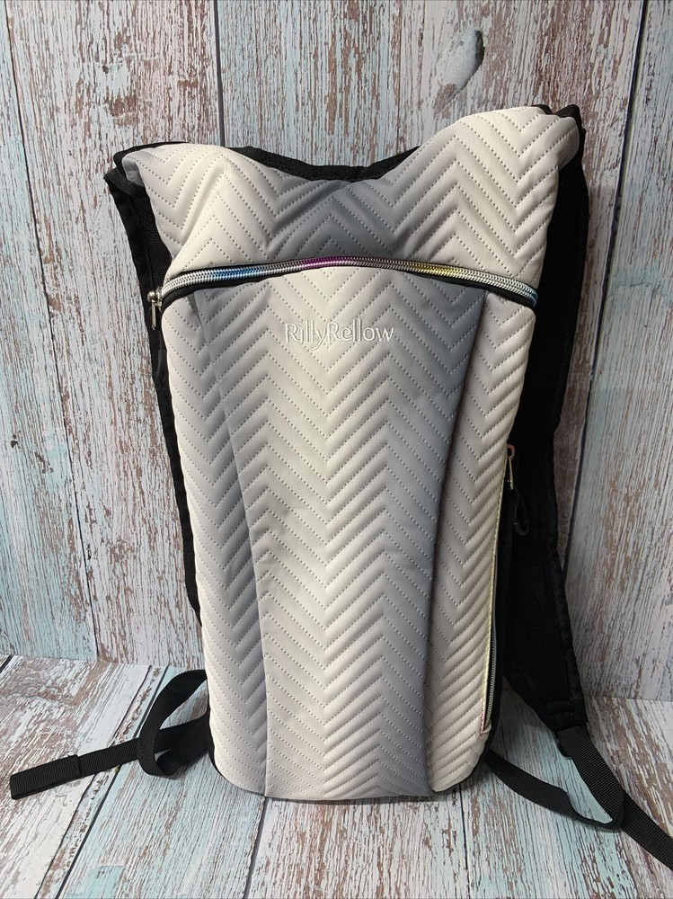 Hydration Backpack with 2L Water Bladder, Lightweight Insulation Water Backpack