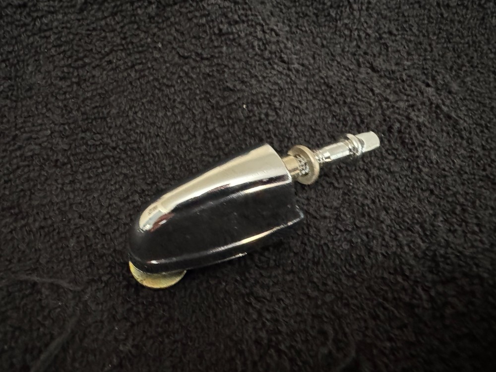 Yamaha Stage Custom tom drum lugs. Complete, excellent.