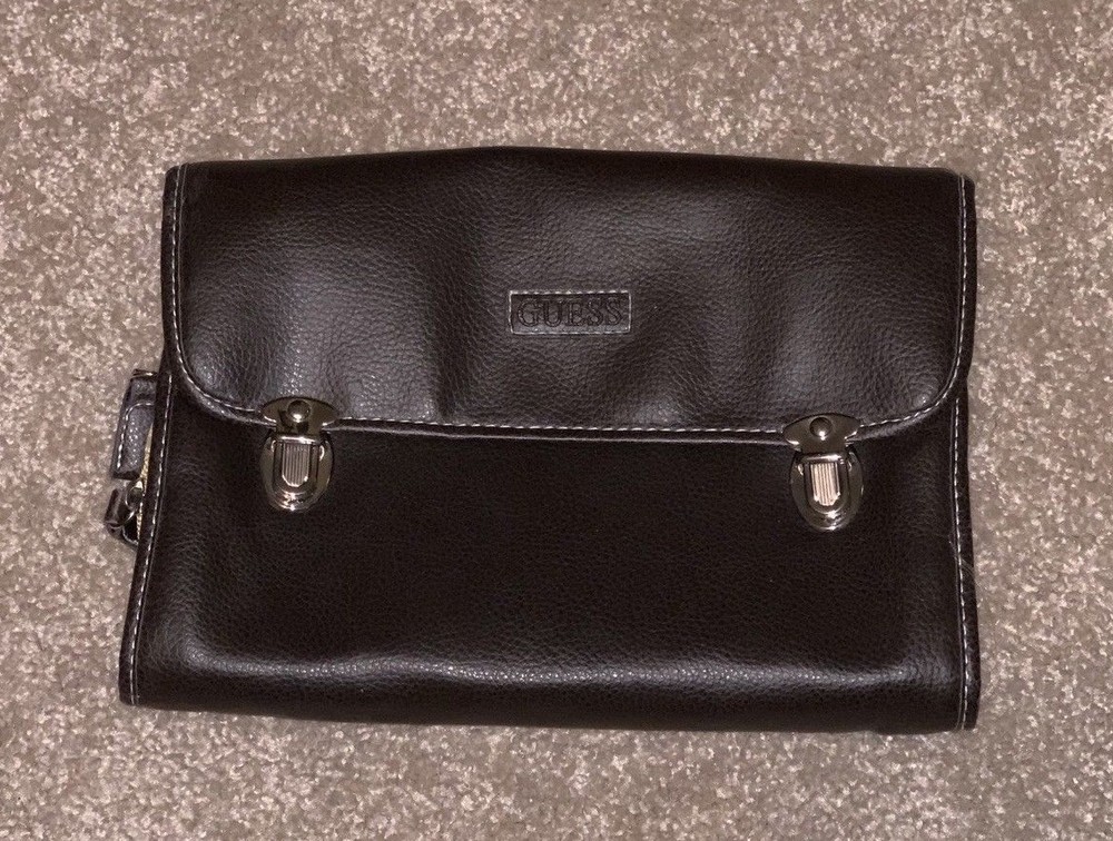 GUESS Gadget Organizer