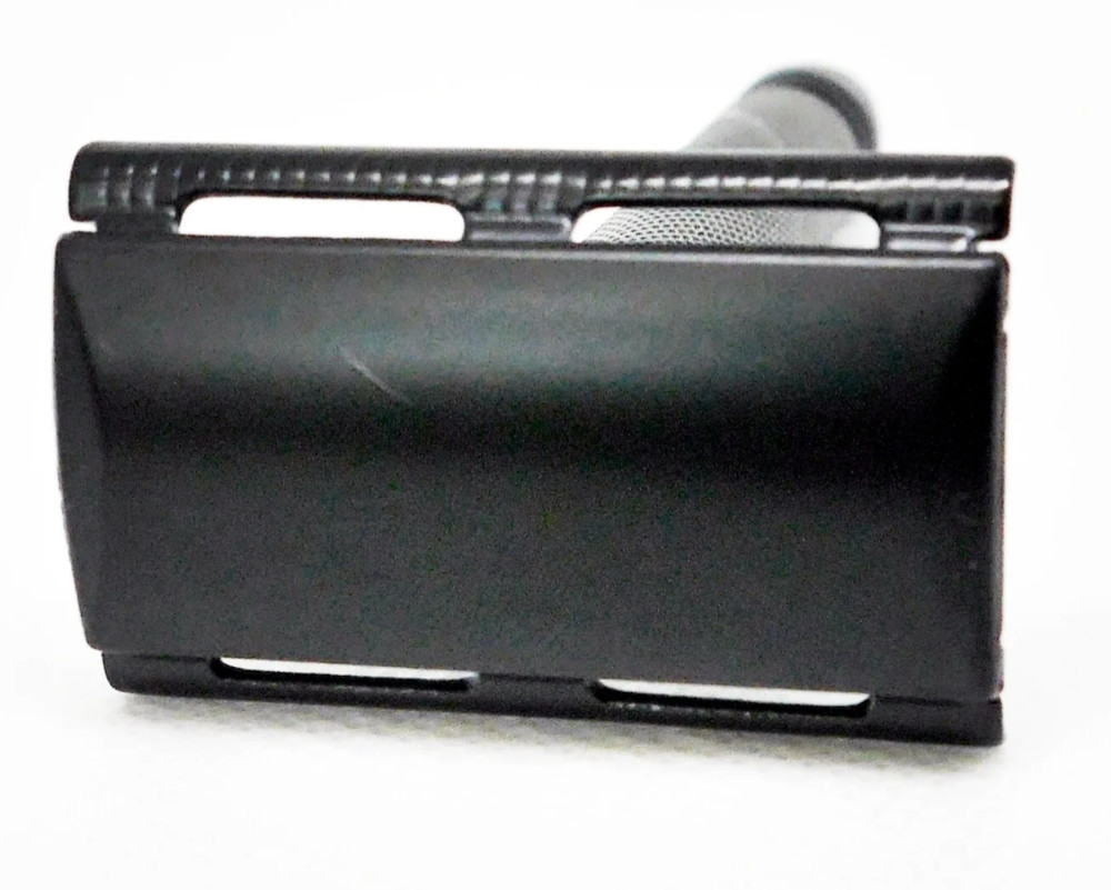 Replitech 1965 Tech Chrome Edition. Features a Brass Ball End Handle