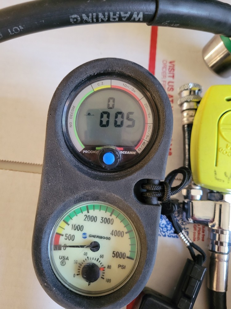 Oceanic Prodigy Dive Computer With Extras