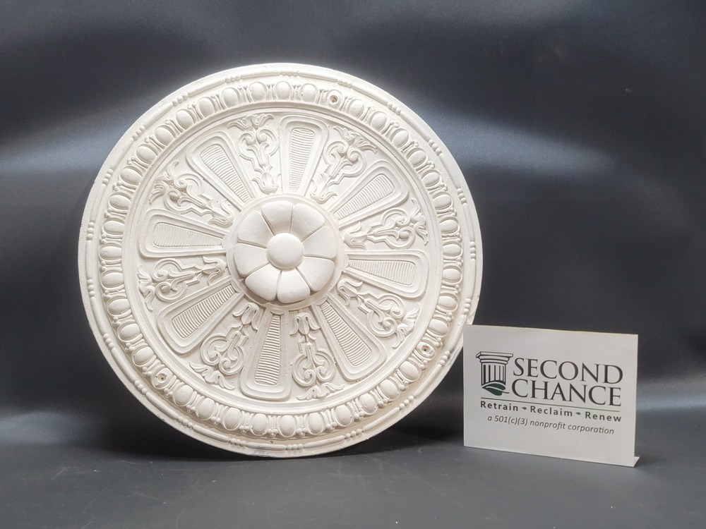 Plaster Ceiling Medallion 17.5" Vintage