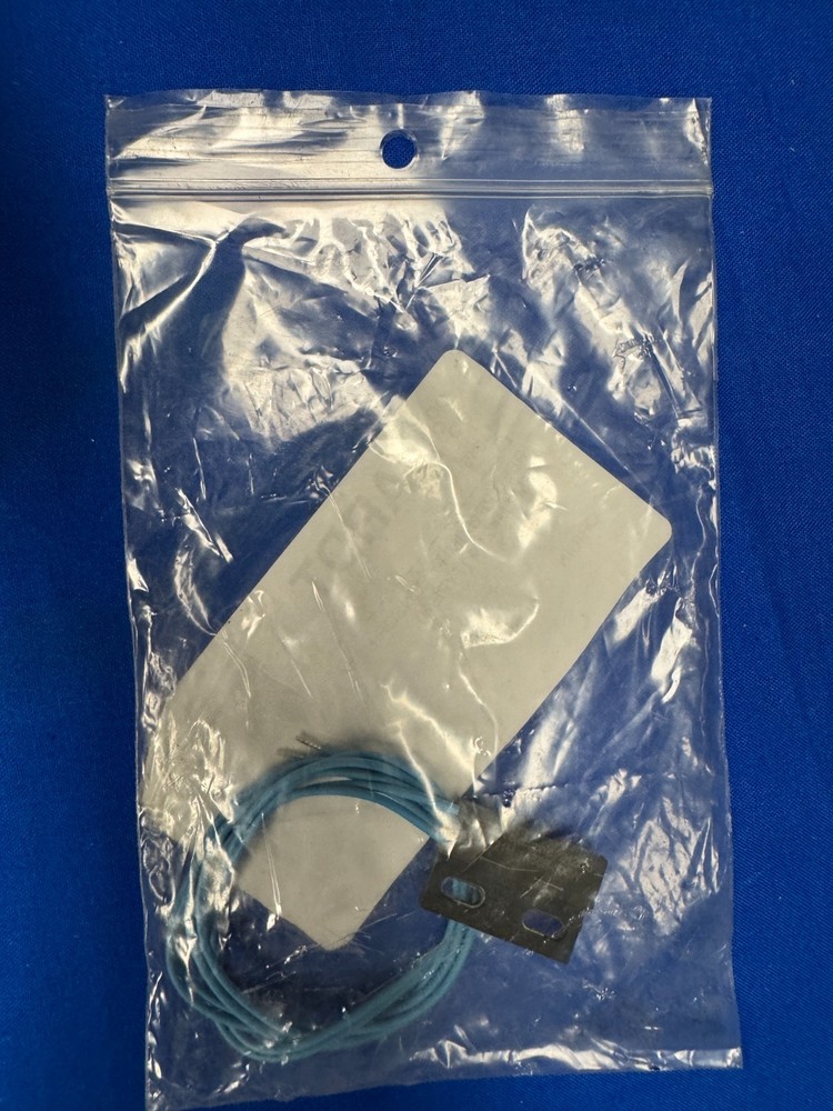 NEW REED PROXIMITY SENSOR 14045 OEM Hardt