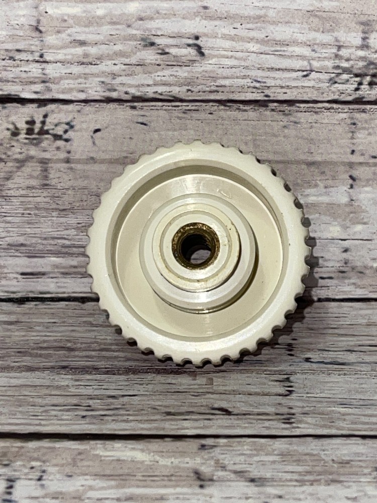 Green Star Juicer Replacement Part - Latching Arm Knobs