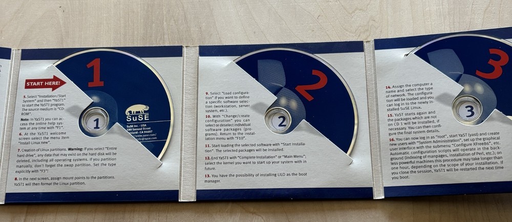 SuSE Linux 7.2 Personal Software 3 CDs Cardboard Folder