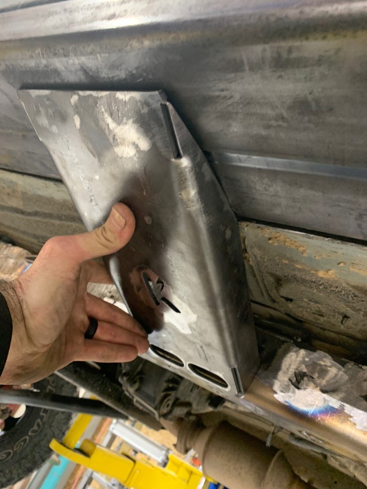 Jeep Cherokee XJ Rocker Replacement Support Legs