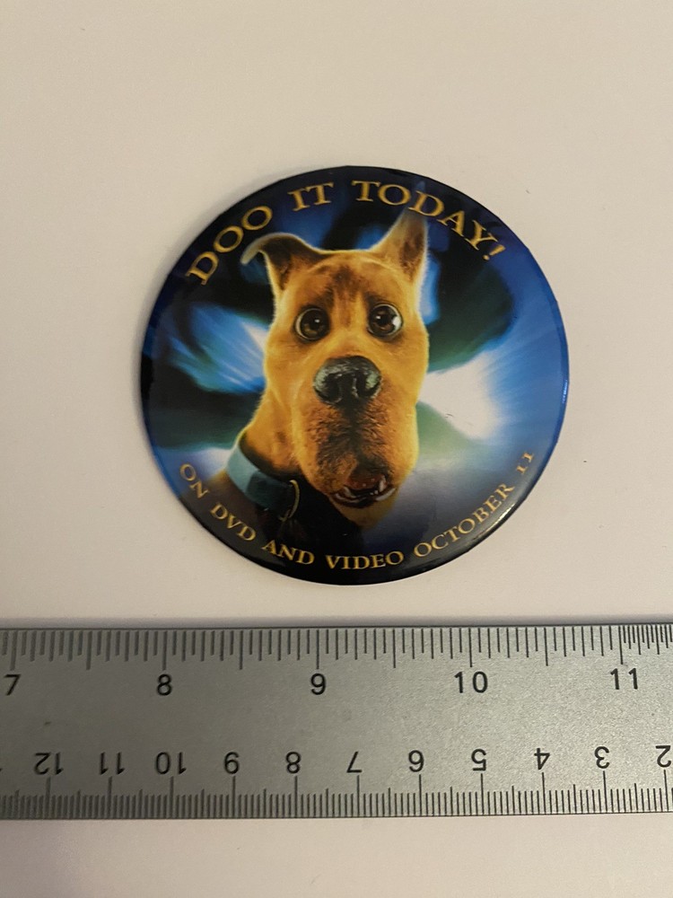 Scooby Doo On DVD Promo Pin Back Button P90