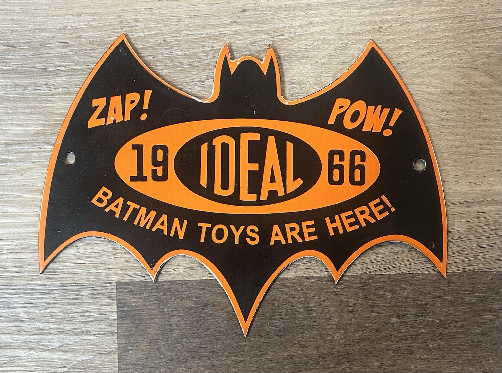 Batman Toys Sign - Batman Porcelain Sign 8 Inch Sign