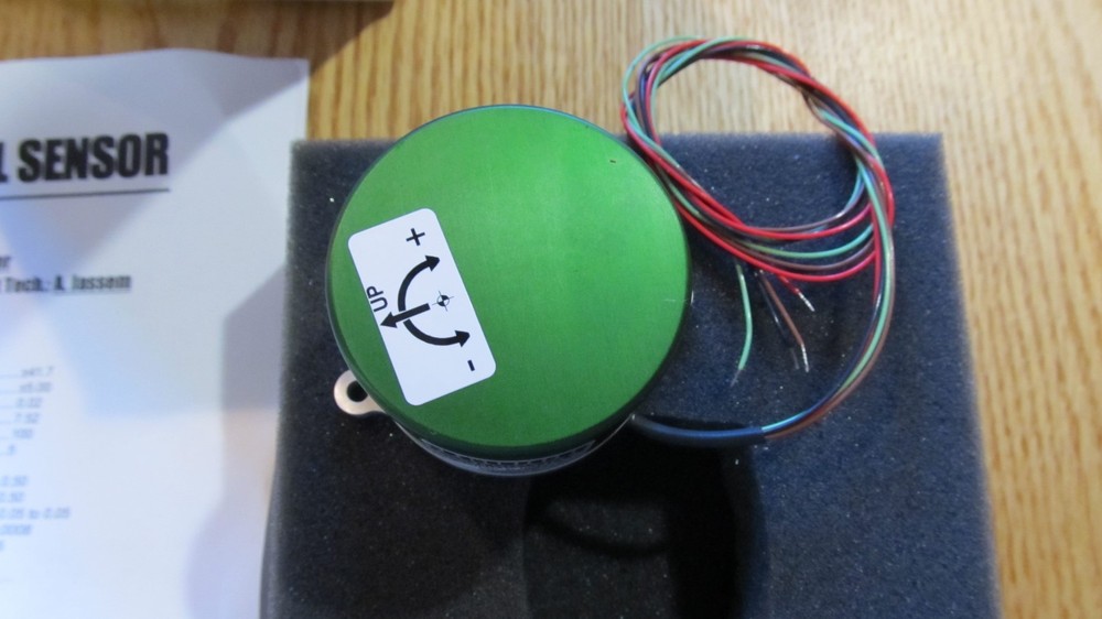 imclinometer (Input Ranges From ±3° to ±90°)