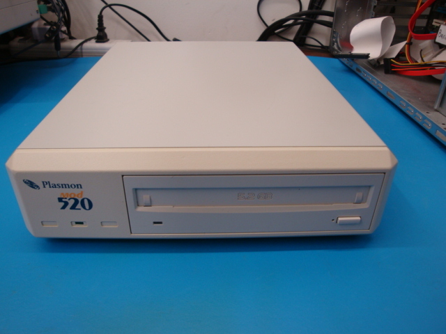 Plasmon MOD910E External SCSI MO Drive 9.1GB MOD910