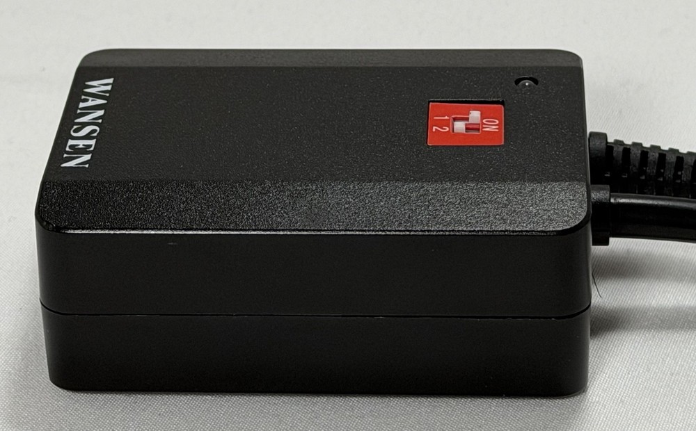 WanSen AC-04 4-Channel Wireless Studio Flash Trigger Set - 1 Transmit 2 Receive