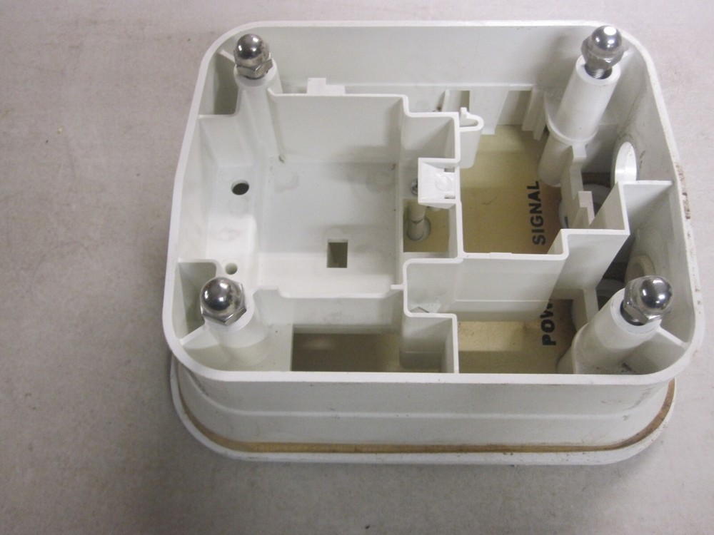 Bosch EnviroDome Security Camera Mounting Arm Bracket Empty Wire Box