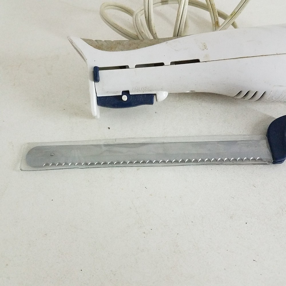 Black & Decker Electric Slicer EK 700