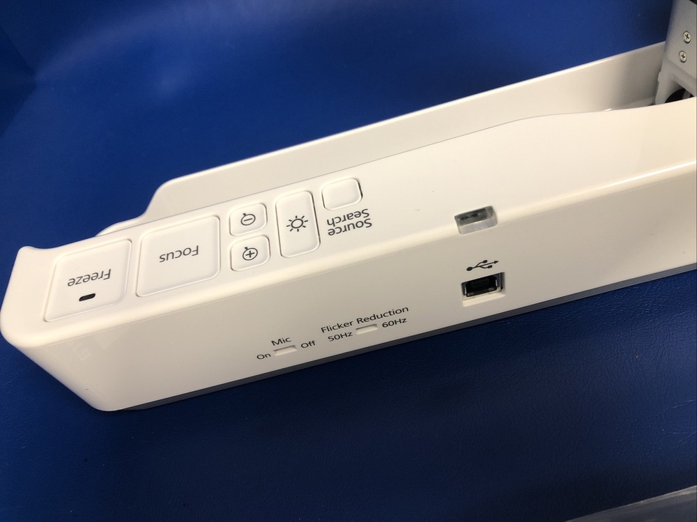 MINT Epson DC-07 Portable, digital zoomUSB connectivity Document Camera