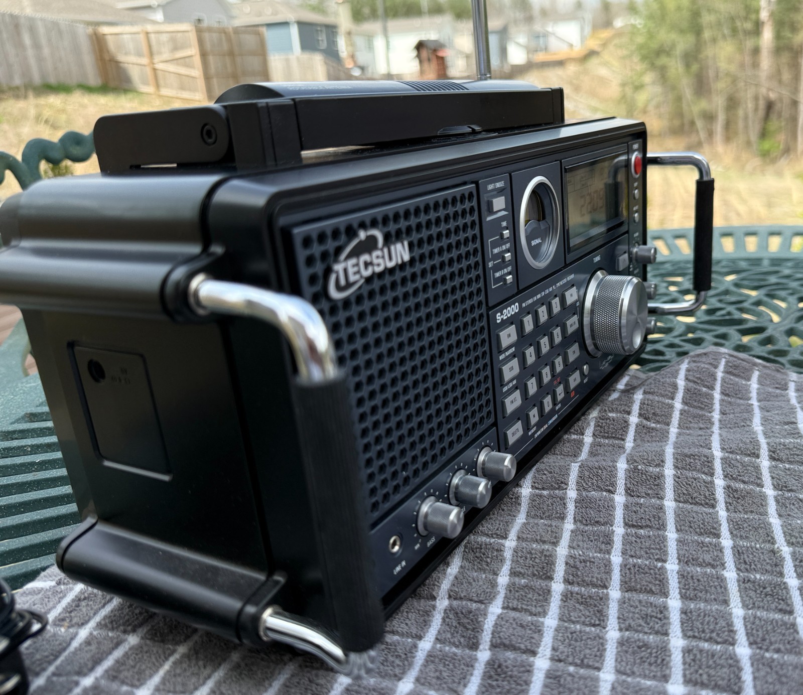 Tecsun S-2000 Shortwave Radio Receiver w/ Antenna – LW/MW/SW/FM/AIR