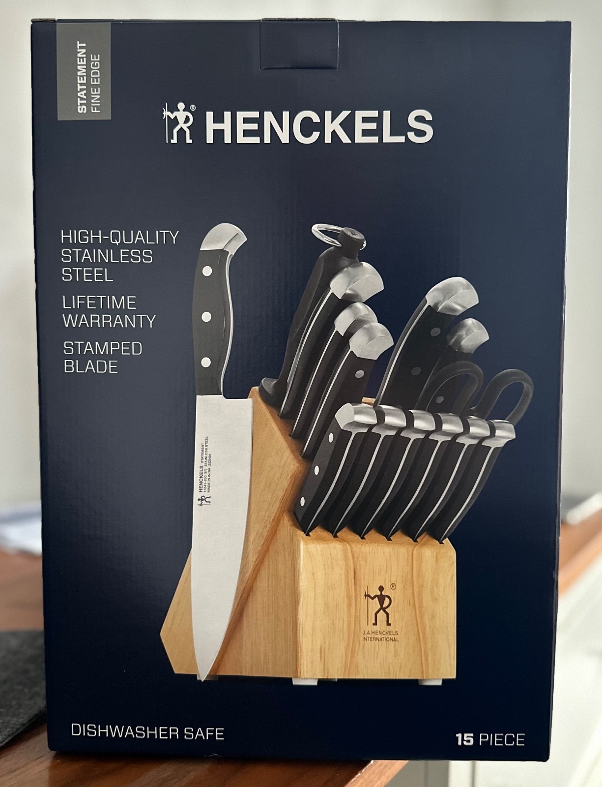 NEW J.A. HENCKELS Fine Edge Stamped Blade 15-Piece Knife Set Lifetime Warranty