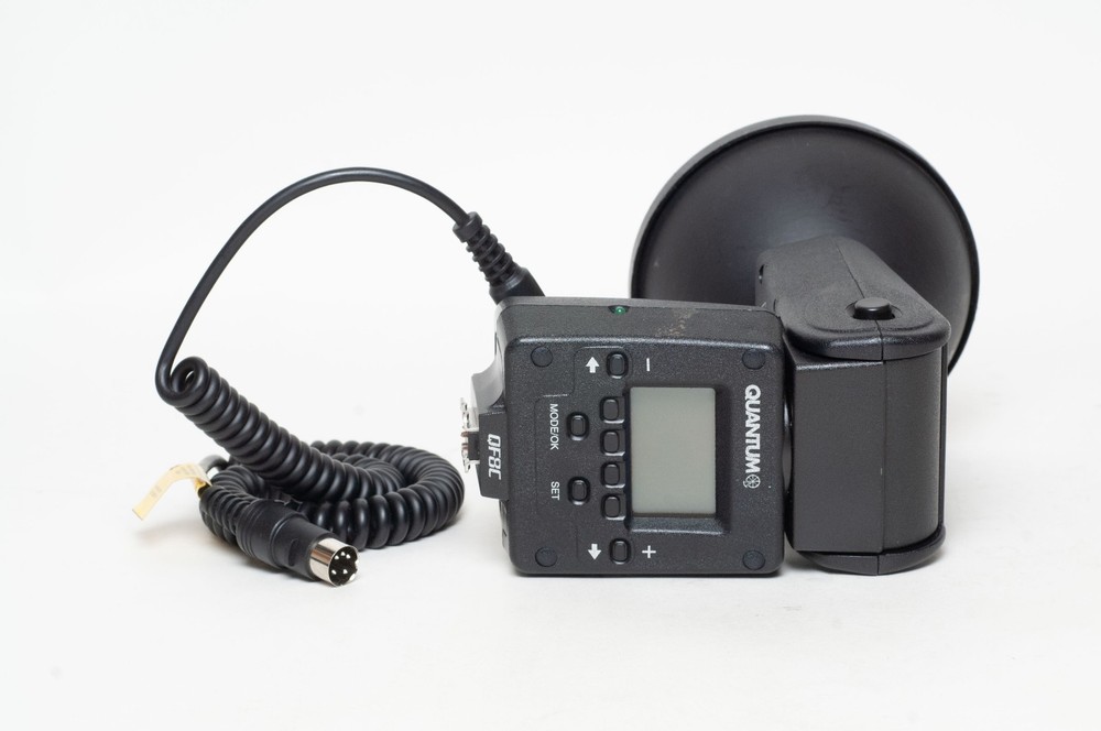 Minty Quantum Qflash QF8C TRIO Basic Shoe-Mount Camera Flash for Canon Cameras