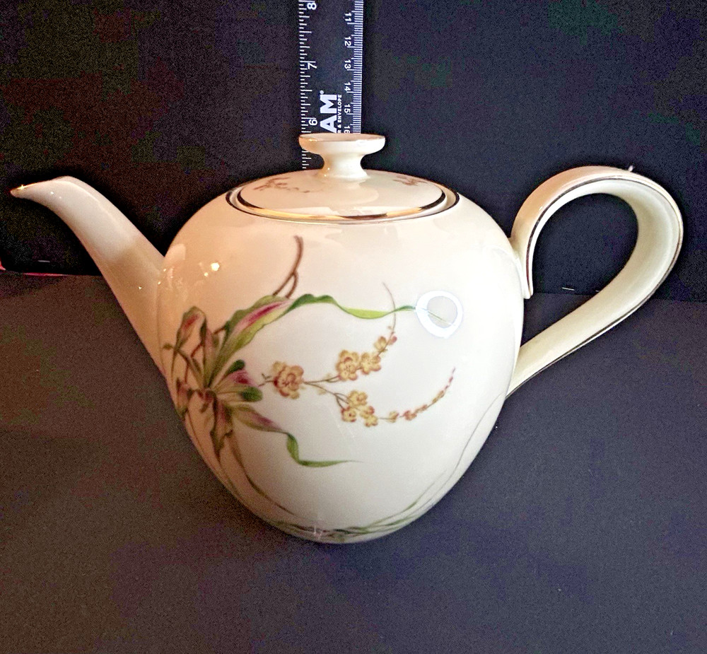 Heinrich Drazene Coffee Pot with Lid - Pattern For US Airforce