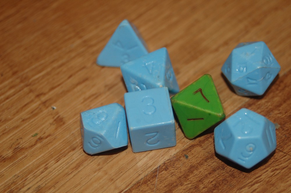 Dungeons and Dragons, TSR, Blue Box dice pristine.