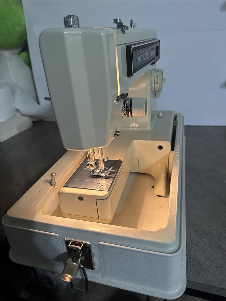 Sears Kenmore Sewing Machine 158.13571
