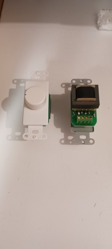 Audio Track volume controls model VCD7010M