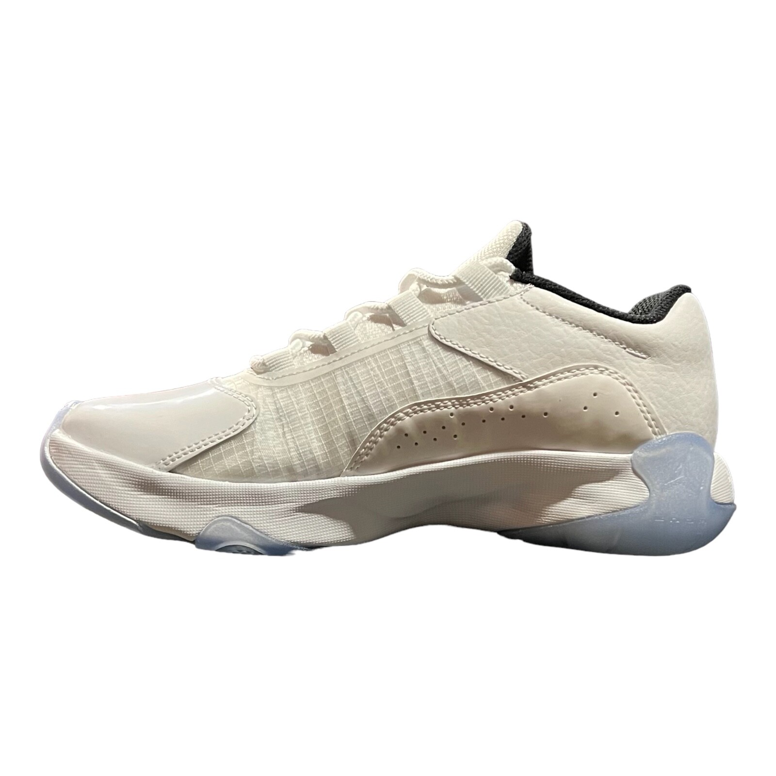 Air Jordan 11 CMFT Low (GS) White CZ0907-162 Fashion Shoes