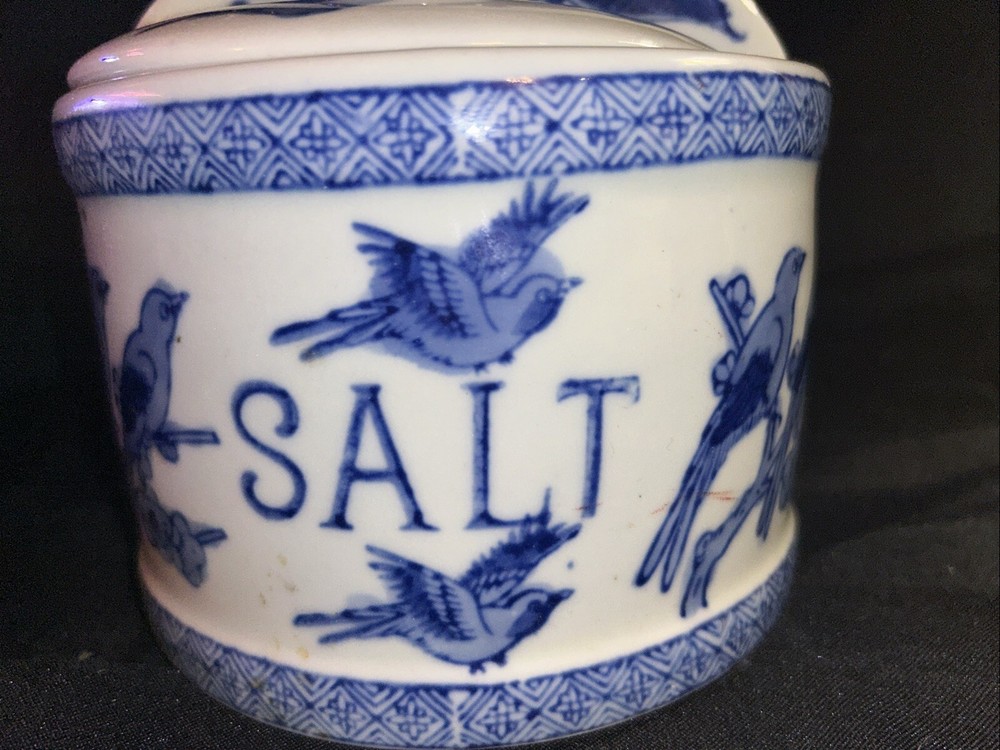 Victoria Ironstone Salt Cellar Hanging Box