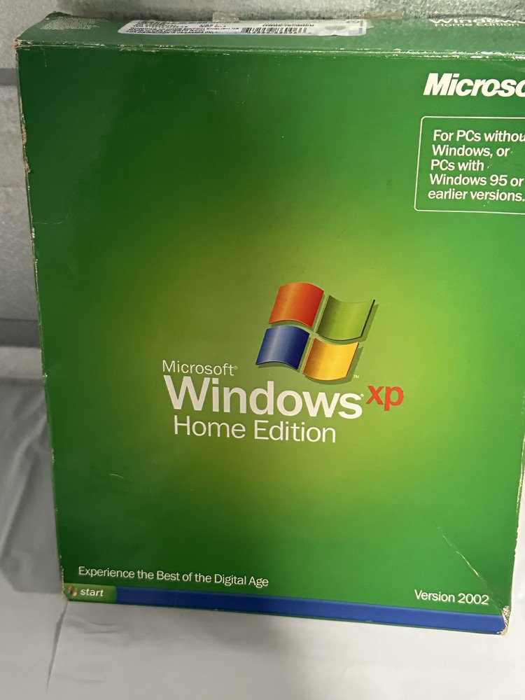 Microsoft Windows XP Home Edition - Full Version with Service Pack 2 CD-ROM