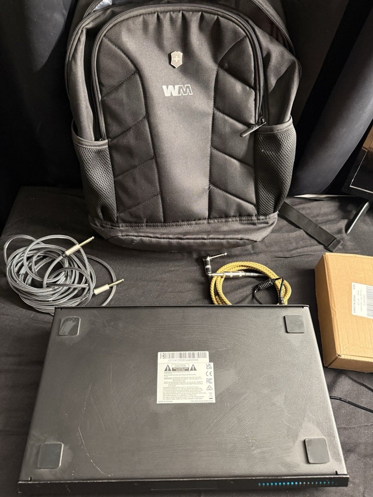 Headrush Core Multi-Effects Amp Modeler and Vocal Processor Pedalboard