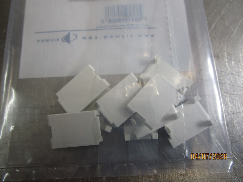 (10) MX-BL-02 Siemon Blank, MAX, White Blank Inserts for MAX Faceplates