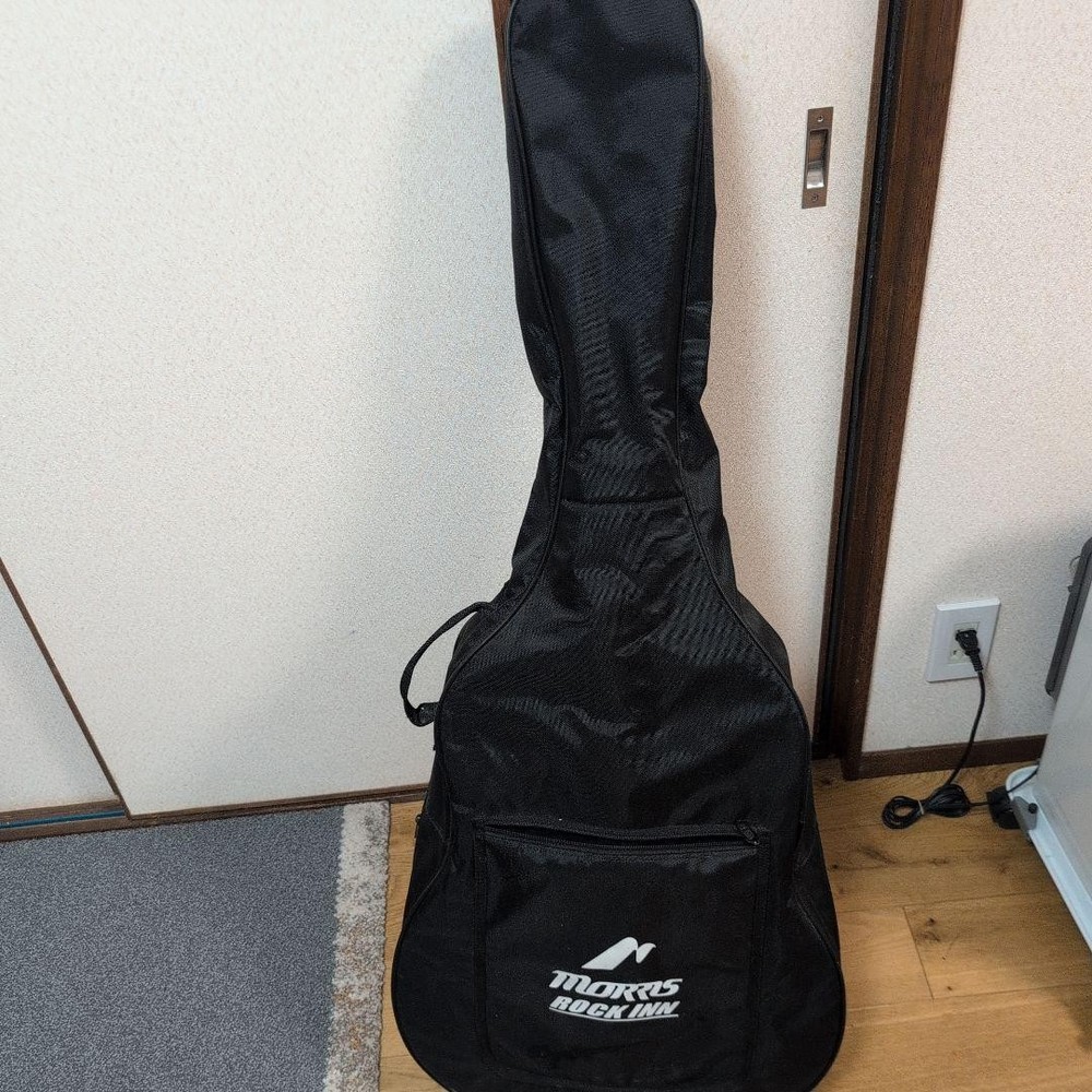 Morris M601 Japanese String Instrument with Case