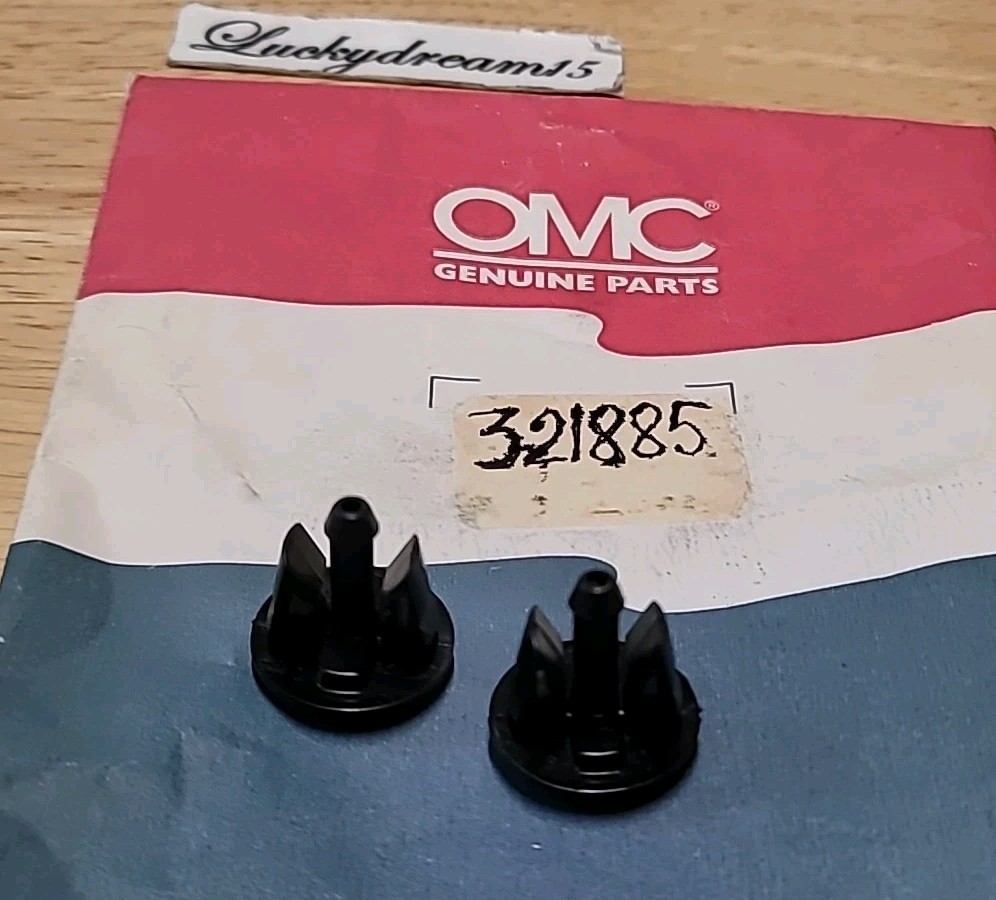 (LOT OF 2) NOS OMC Johnson Evinrude Lower Motor Water Cover Nipple 321885