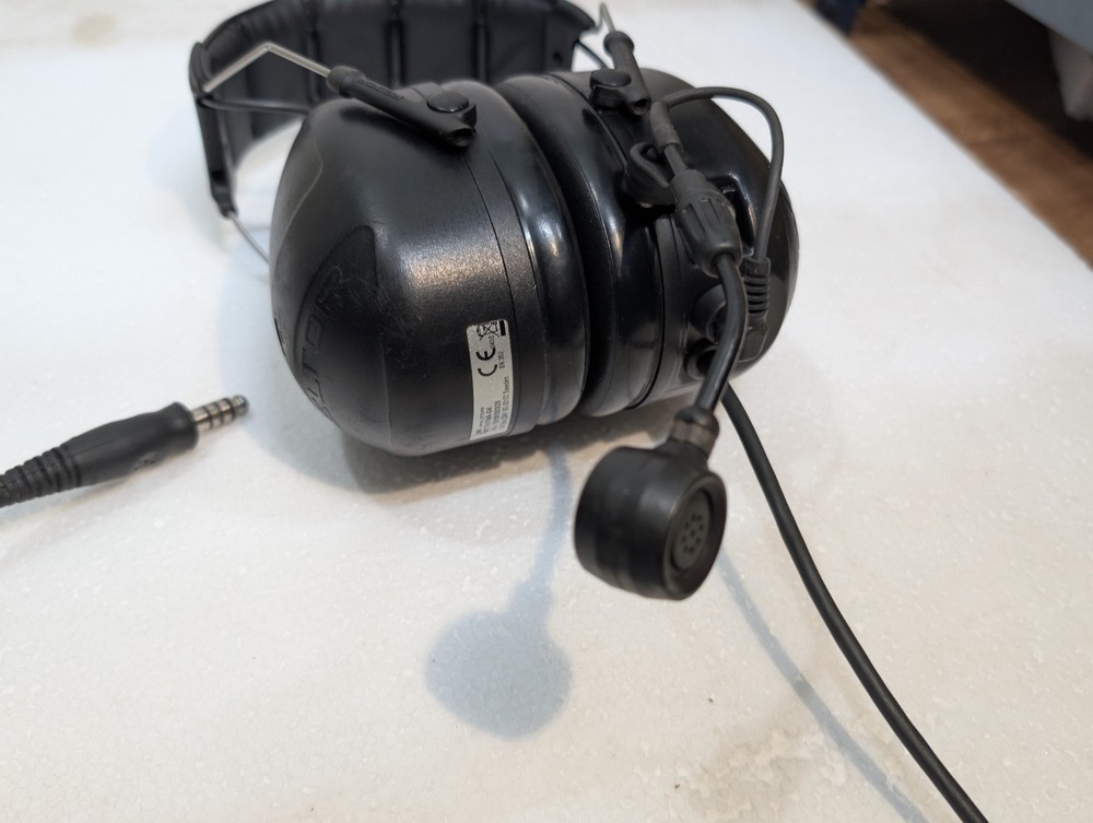 3M PELTOR HEADSET
