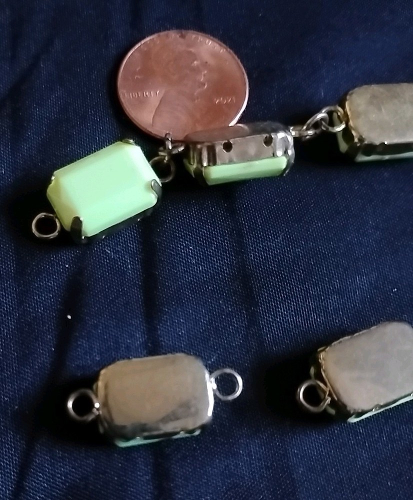 Neon Yellow Rectangular Plastic Gem Connectors