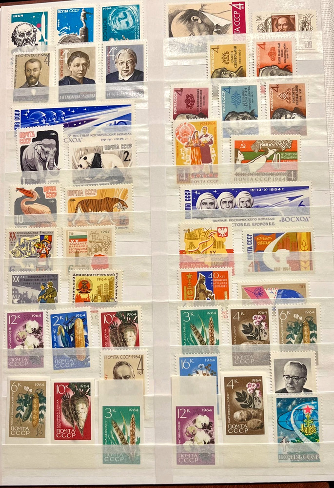 RUSSIA 1960-70 LOT OF 125 MNH VALUES**+ 2 MNH SHEETS**