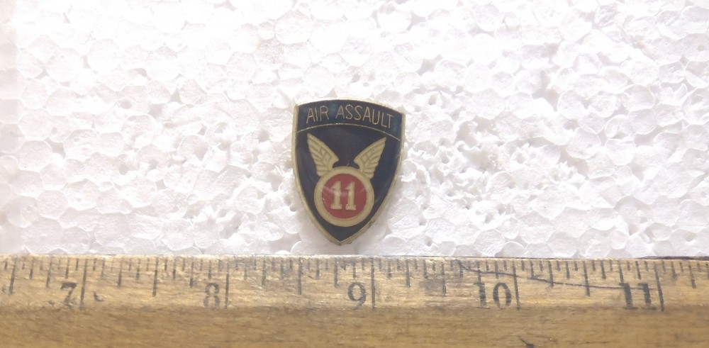 US Army –11th Air Assault Pin