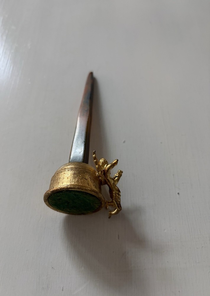 Vintage Bakelite Cherub Ring Holder