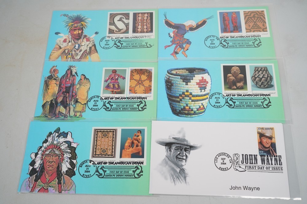 US 2000s COLLECTION OF OVER 250 HERITAGE FIRST DAY COVERS FDCS