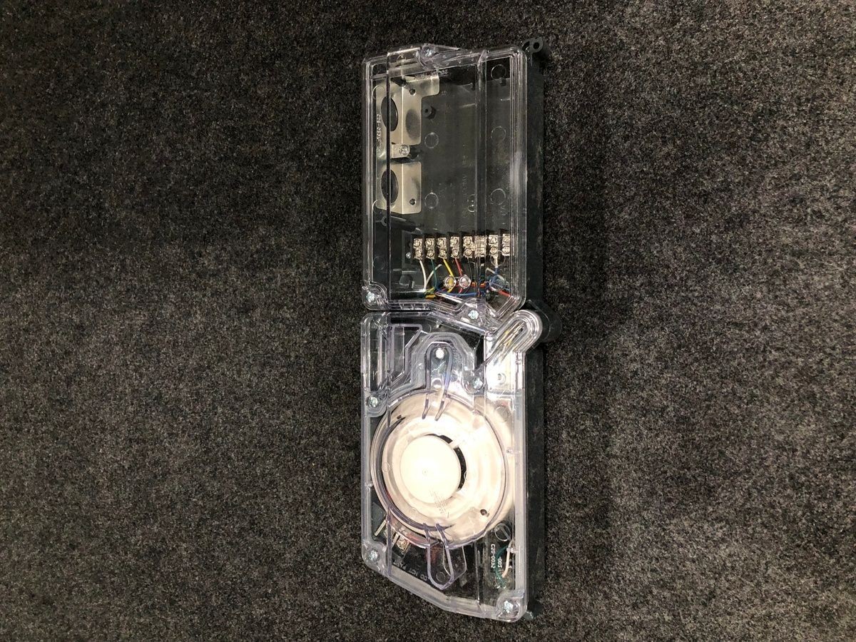 SYSTEM SENSOR 2-Wire D2 Photoelectric Duct Smoke Detector