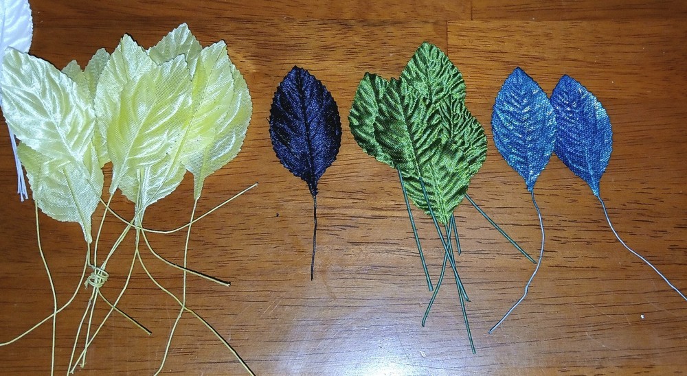 Assorted Colors No Wilt Leaves