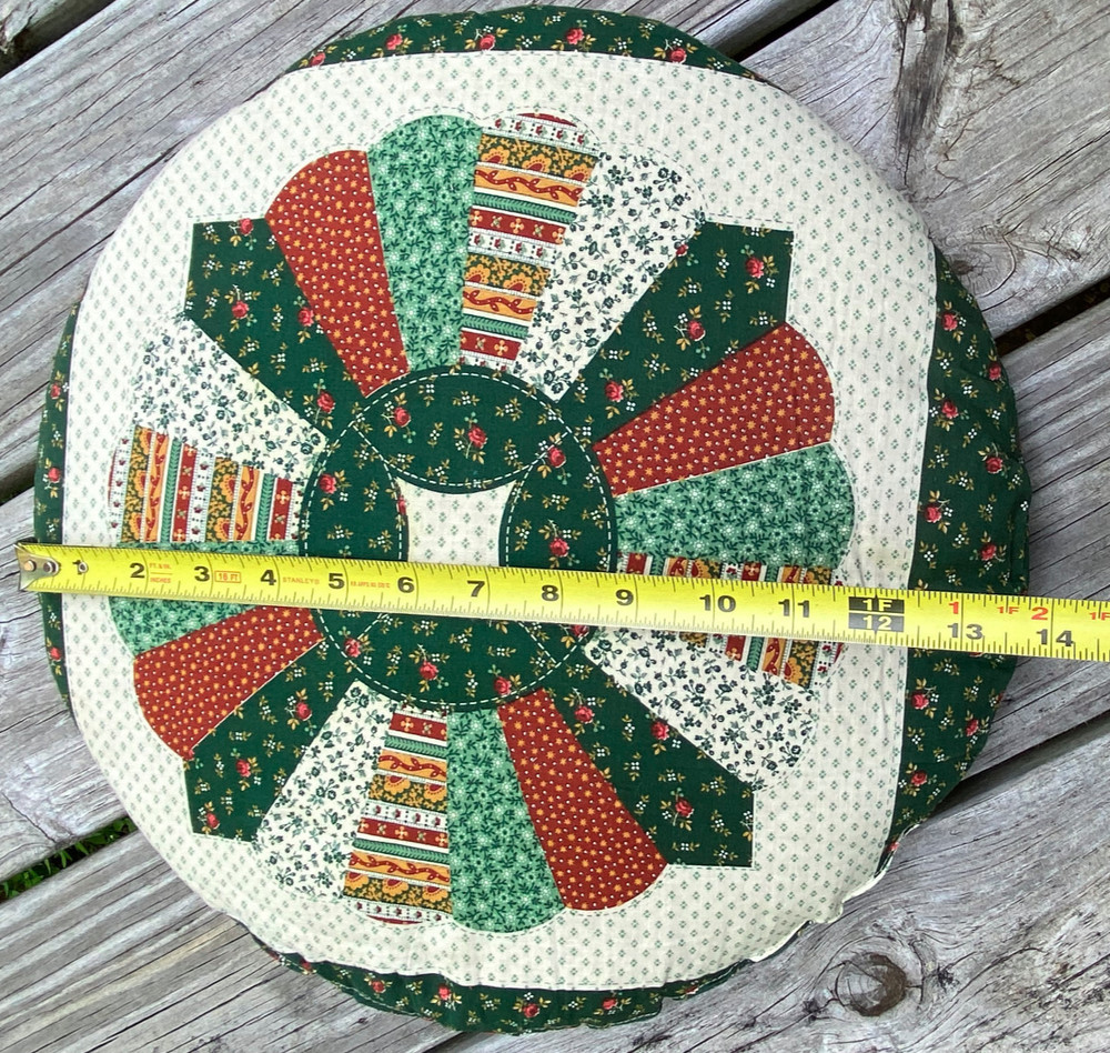 Vintage Handmade Dresden Plate Quilt Pattern Pillow Boho Cottage 70s Patchwork