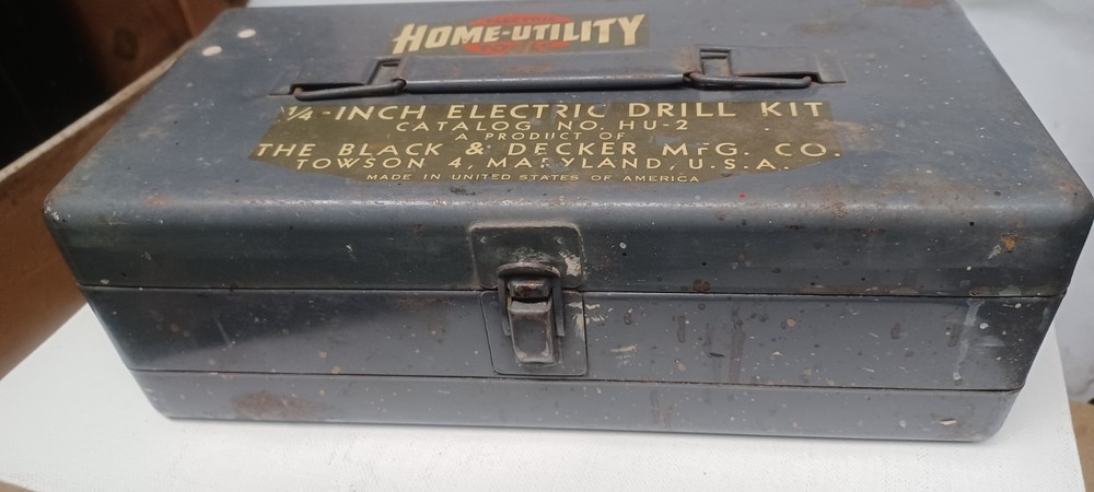 VINTAGE BLACK & DECKER DRILL KIT TOOL BOX